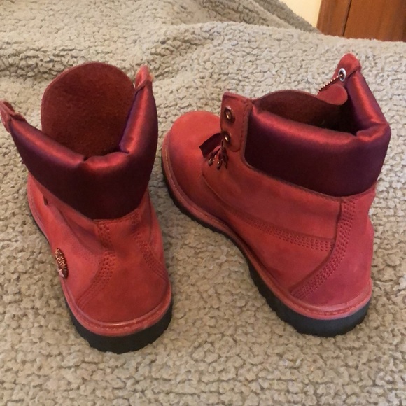 Timberland women’s size 7 A1SC7 A2717 waterproof boot’s Burgundy - Picture 6 of 10